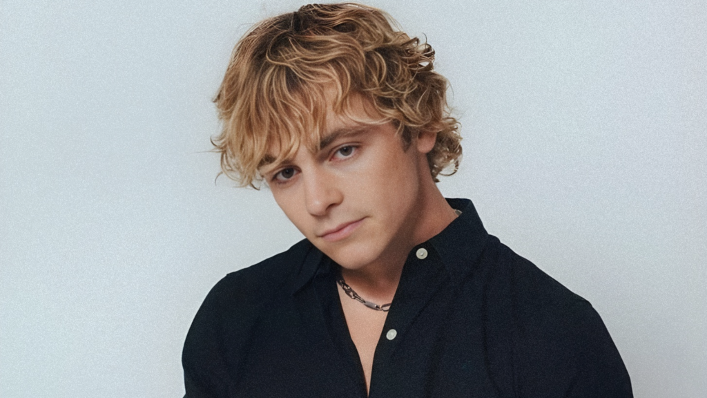 Ross Lynch: o artista pop masculino que a indústria não está valorizando